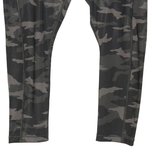 Athleta Ultimate Stash Pocket Camo 7/8 Tight Olive Size 1x NWT - Picture 3 of 7